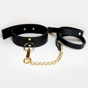 Coleira Celinna em Couro Modelo Mais Largo - Cole��o Sado-Maso Secret Play