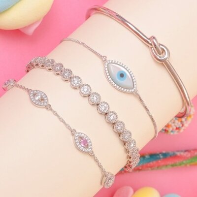 Conjunto Pulseiras Prateadas